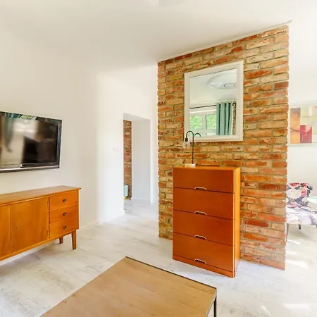 Отель Optima Przy Plazy Ul Wiosenna Колобжег